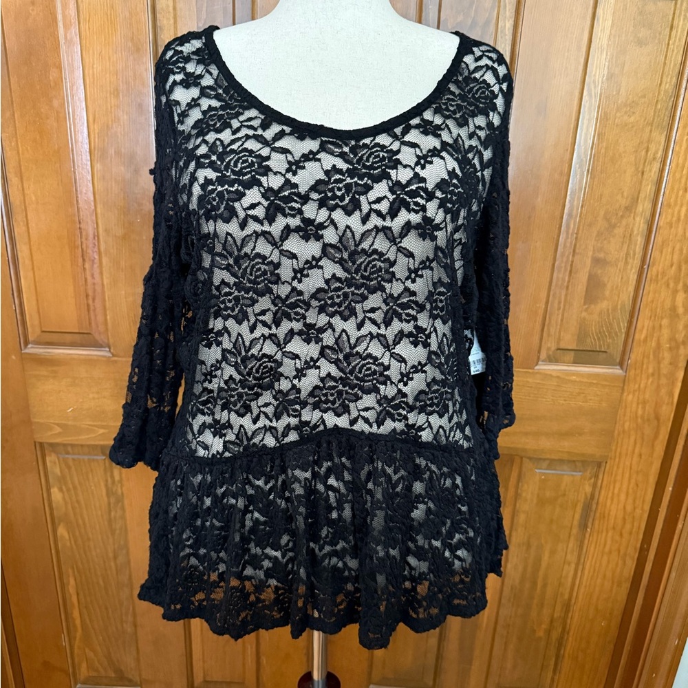 Decree Black Floral Lace Blouse